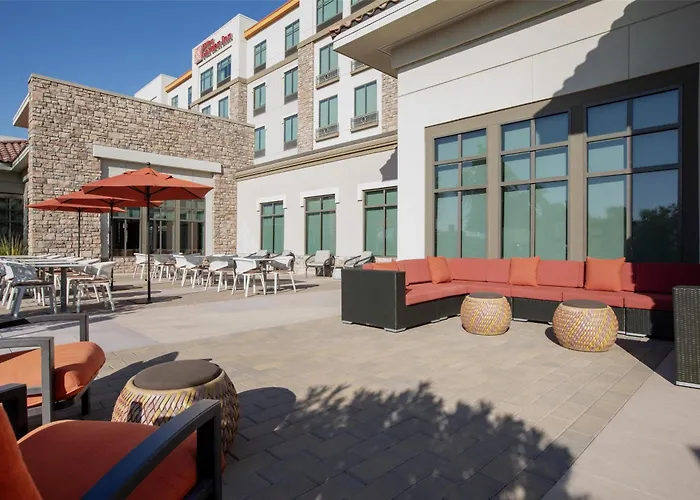Home2 Suites By Hilton Phoenix- University Research Park