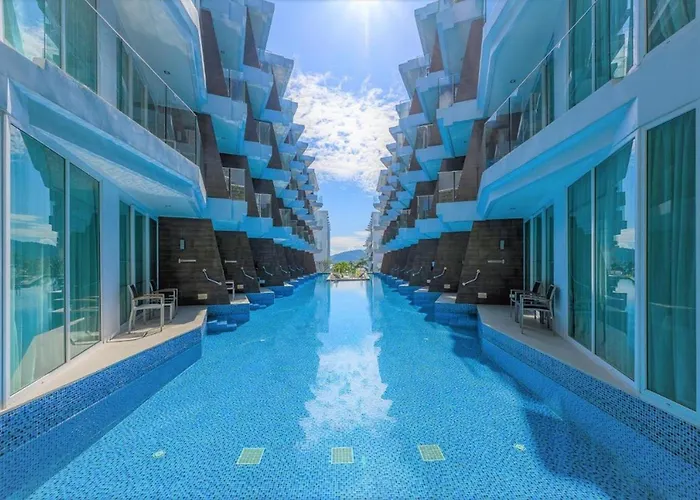 The Beachfront Hotel Phuket Rawai