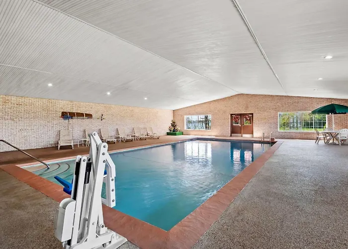 Days Inn By Wyndham Whitmore Lake Near Ann Arbor And Brighton