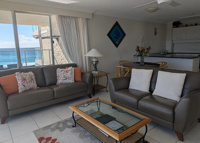 Pacific Surf Absolute Beachfront Apartments