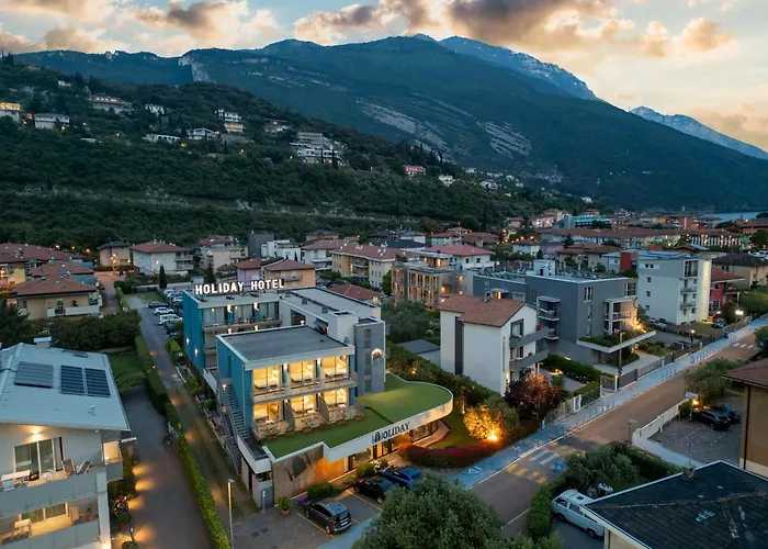Hotel Holiday Sport&Relax Torbole Sul Garda