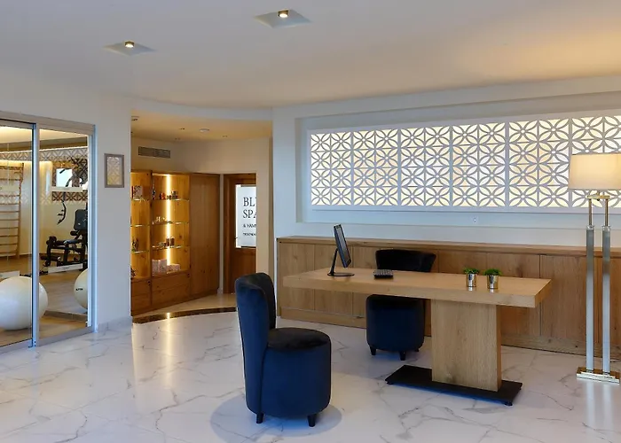 Vasia Boulevard Hotel (Adults Only) Chersonissos