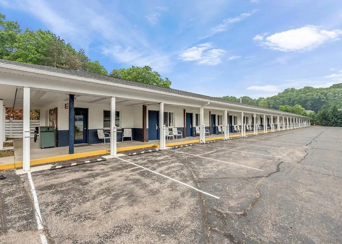 Starlite Resort
