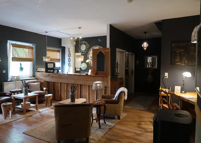 Lodge Seaside Boutique