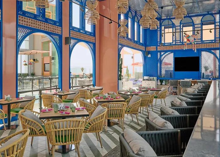 Hotel Doubletree By Hilton Doha Old Town