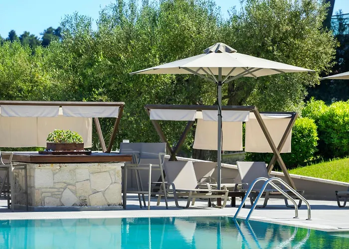 Iris Hotel Siviri