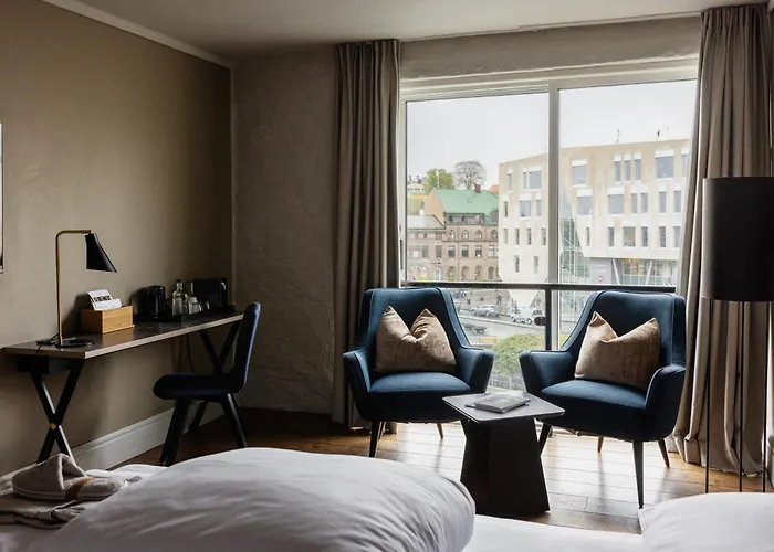 Hotel Brosundet