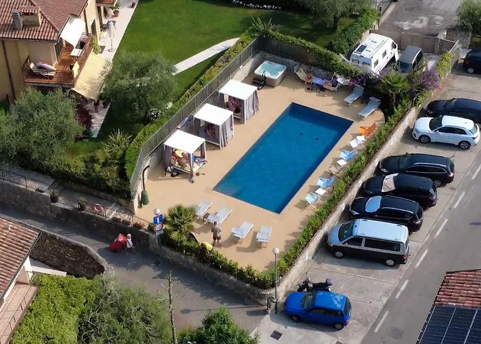 Casa Orchidea Apartments Torri Del Benaco