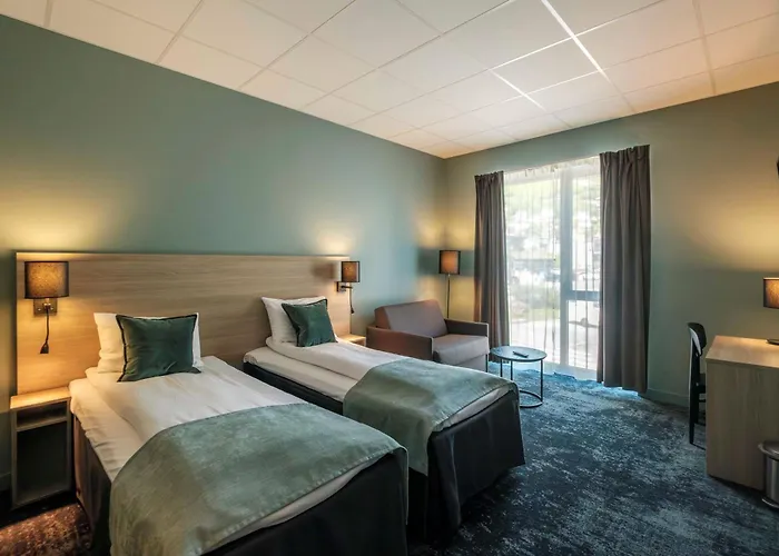 Hardangerfjord Hotel Øystese
