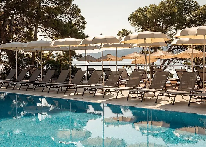 Aminess Younique Senses Resort Vrboska
