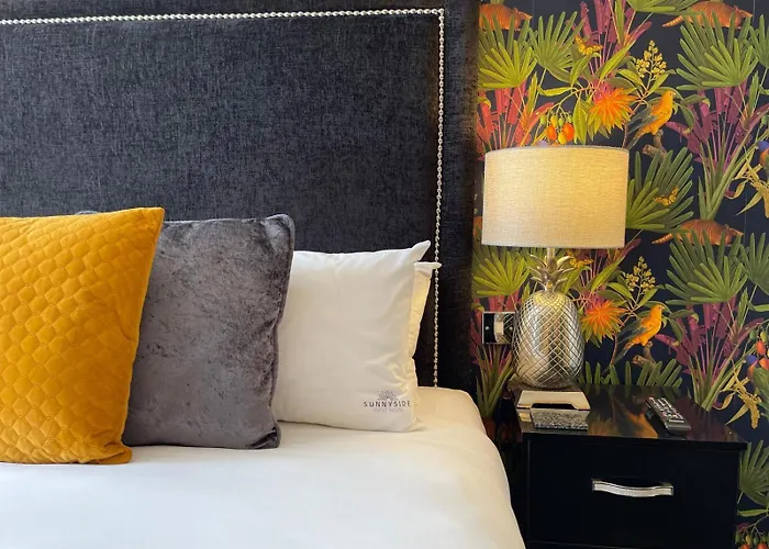 Sunnyside Guest House Southport - Winner Of Best B&B In The Country 2025-26