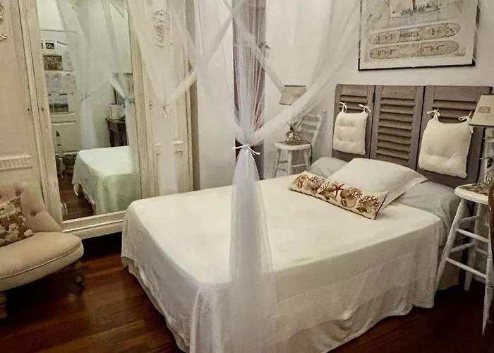 Cocon cosy cœur de Nice mer 5 minutes