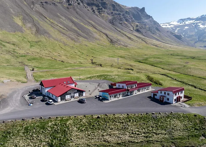 Kirkjufell Guesthouse And Apartments