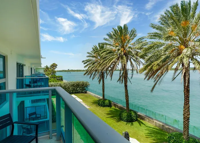 Beach Haus Bal Harbour