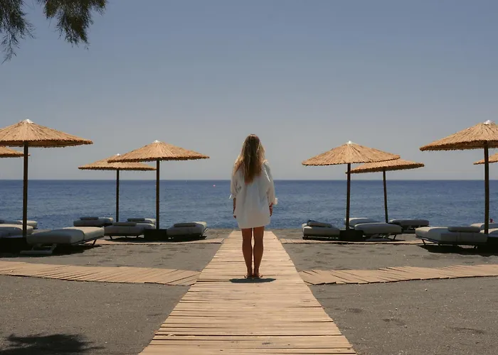 Black Rose Beach Suites Perissa 