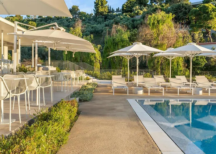 Radisson Resort Plaza Skiathos Kanapitsa 