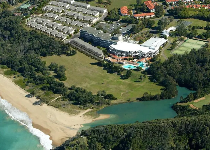 Absolute Beachfront Opal Cove Resort Korora