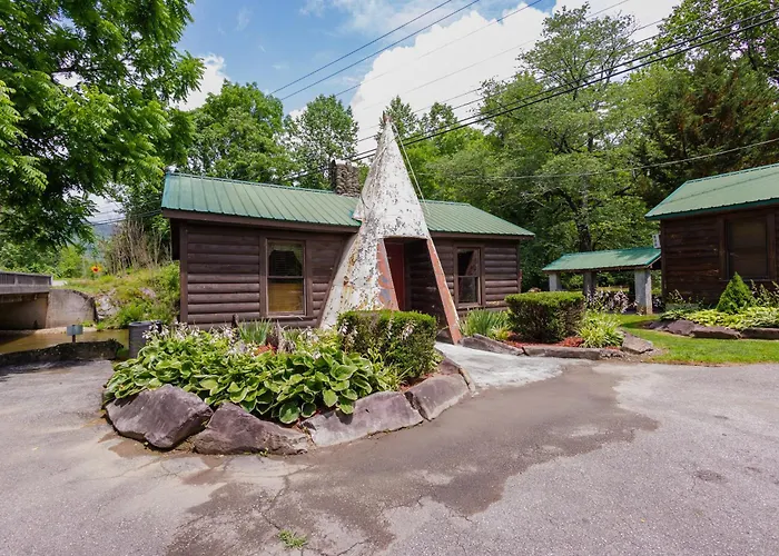 Qualla Cabins And Motel Cherokee Near Casino