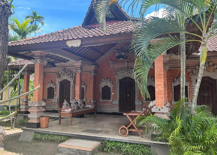Apa Kabar Villas