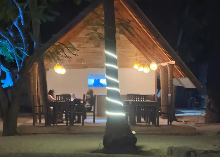 Hotel Coral Bay