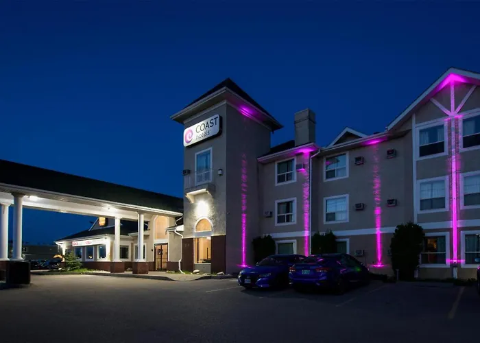 Coast Hinton Hotel