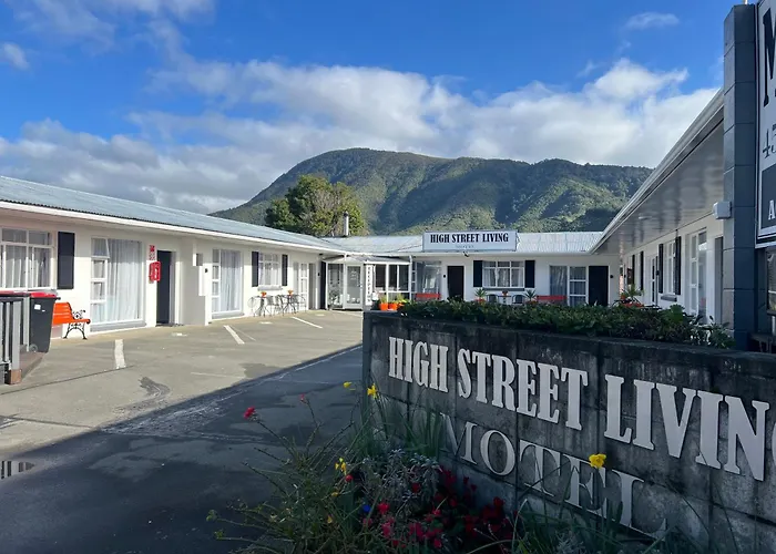 High Street Living Motel