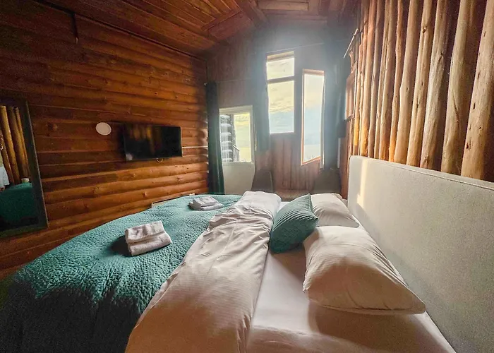 Brekkestranda Fjordhotel