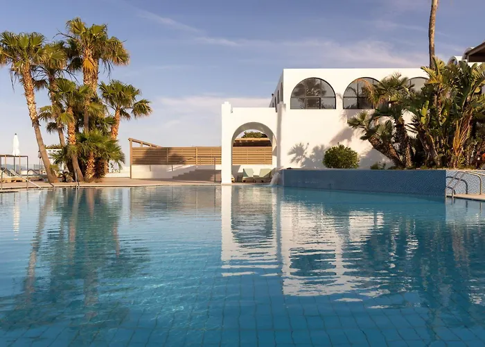 Oceanis Beach & Spa Resort Psalidi 