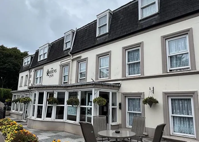 The Queens Inn