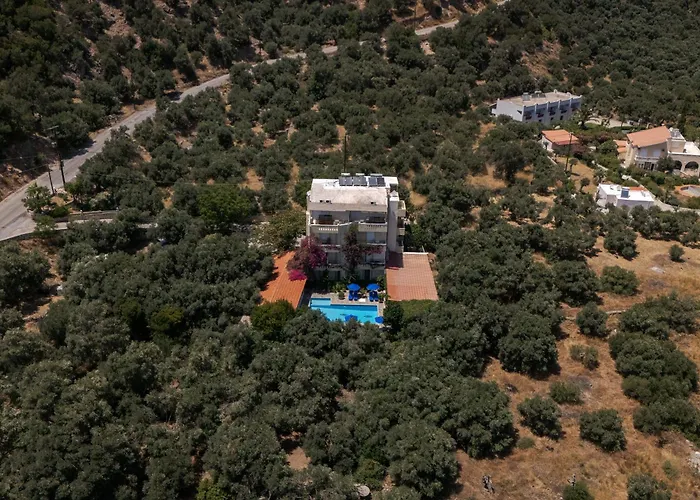 Sunrise Hotel&Apartments Rodhákinon