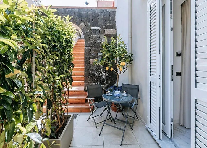 Villa Amato Rooms & Apartment