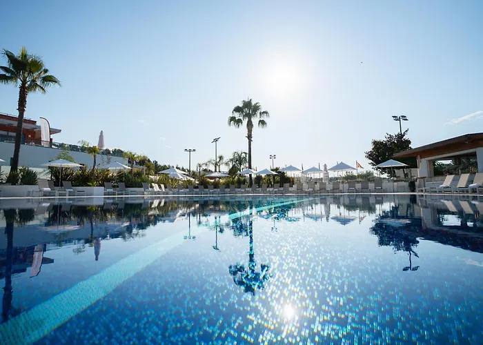 Mouratoglou Hotel&Resort Biot