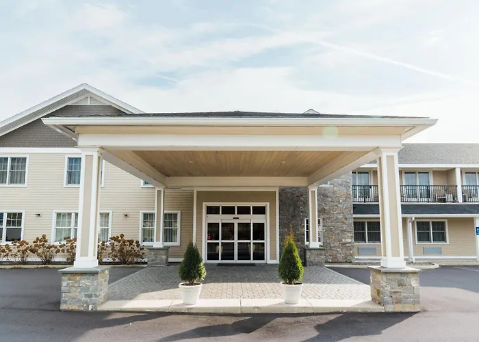Belfast Harbor Inn