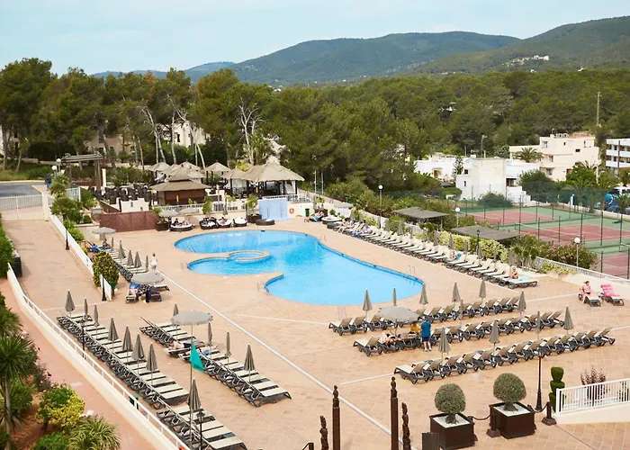 Invisa Hotel Club Cala Blanca Playa DPlaya Des Figueral