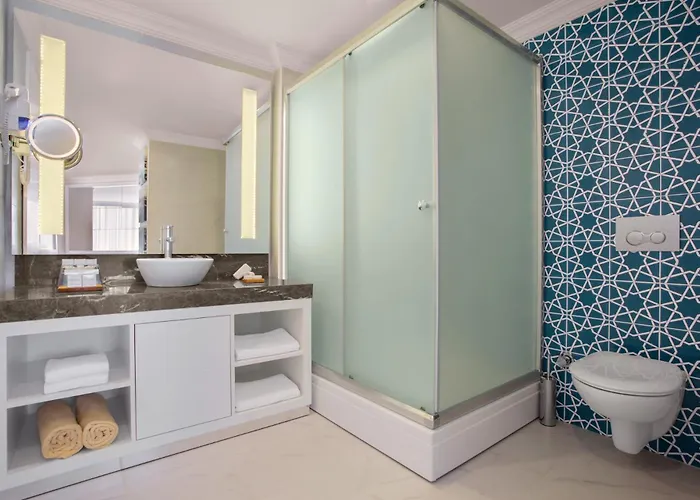 Paloma Marina Suites - Adult Only