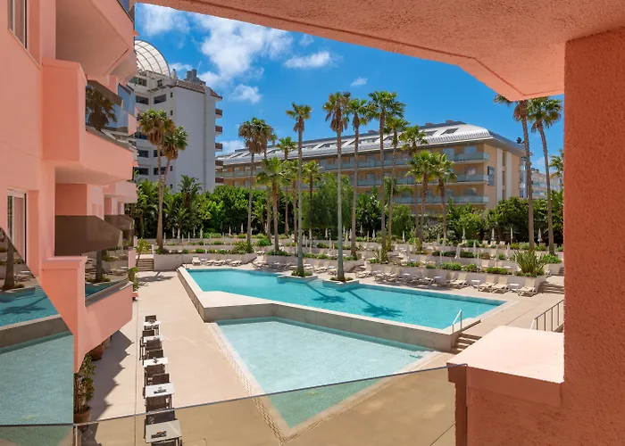 Aqua Hotel The Breeze & Spa - All Inclusive - Adults Only - 4Sup Santa Susanna
