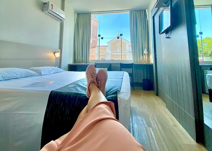 Hotel Valerim Itajai / Navegantes