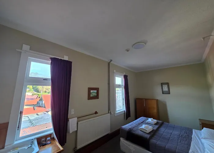 South Sea Hotel - Stewart Island