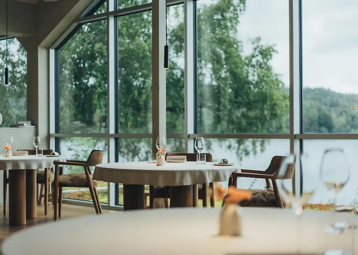 Haellsnaes Hotell & Restaurang Mölnlycke