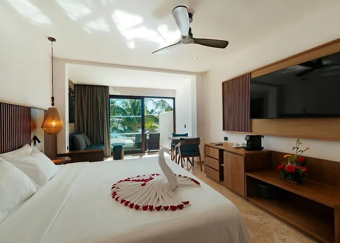 Akumal Bay Beach & Spa Resort