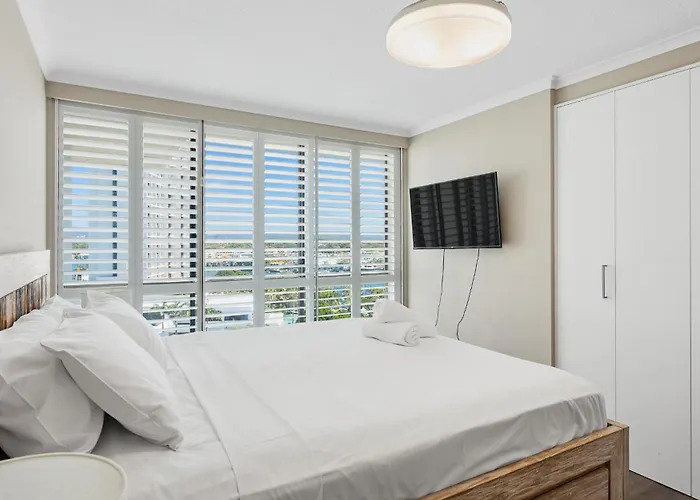 Seacrest Beachfront Apartments Gold Coast