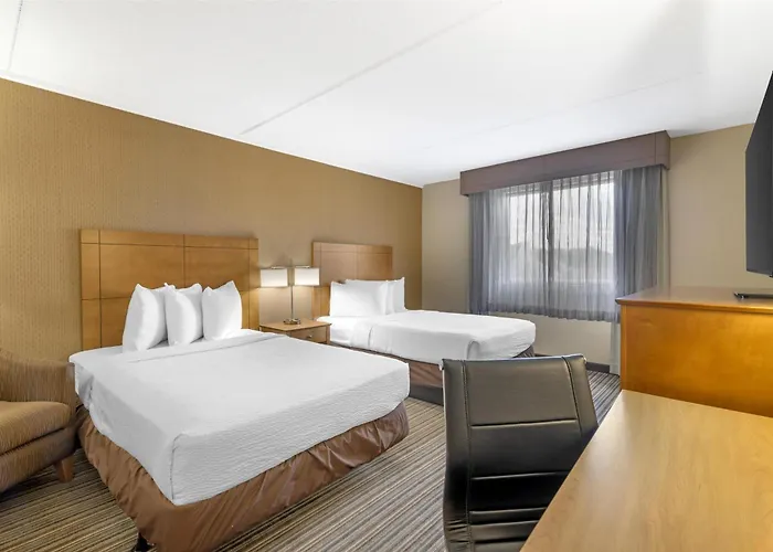 Best Western Royal Plaza Hotel And Trade Center