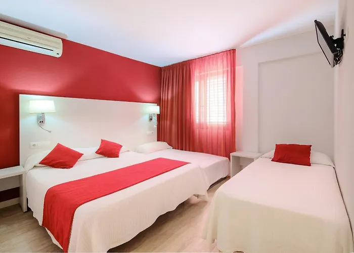 Hostal Marino San Antonio Abad