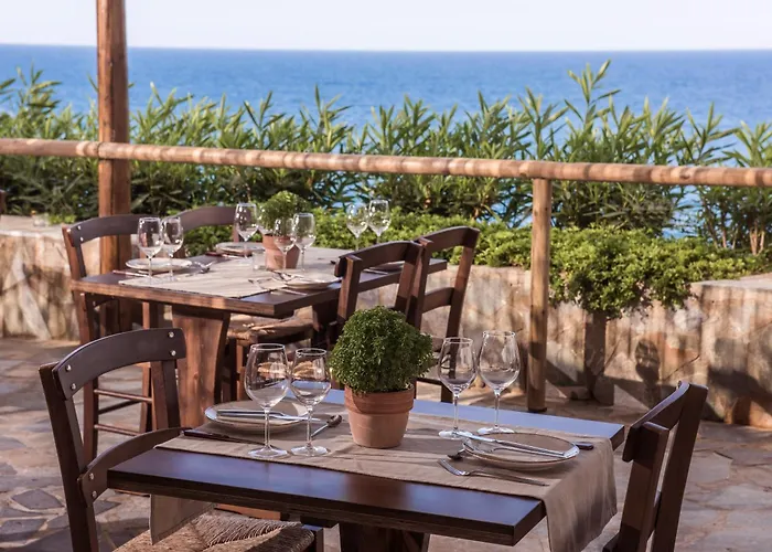 Peninsula Resort & Spa Agia Pelagia 
