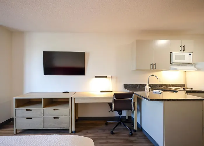 Extended Stay America Suites - Cleveland - Beachwood - Place - South