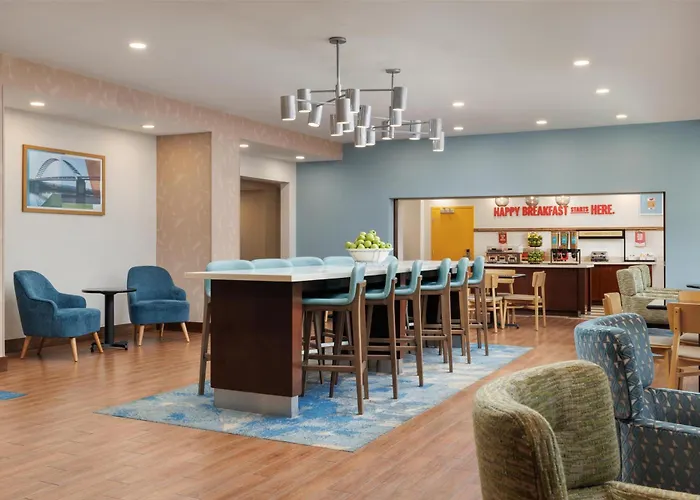 Hampton Inn