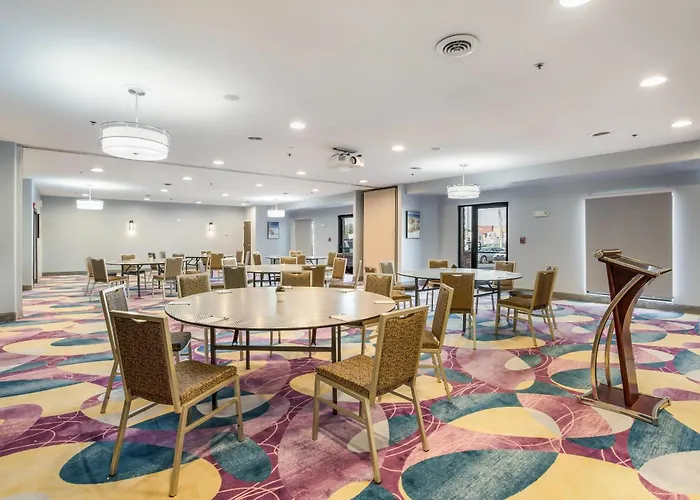 The Leo Collection Detroit, An Ascend Collection Hotel Lincoln Park
