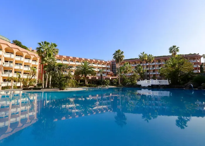 Hotel Puerto Palace