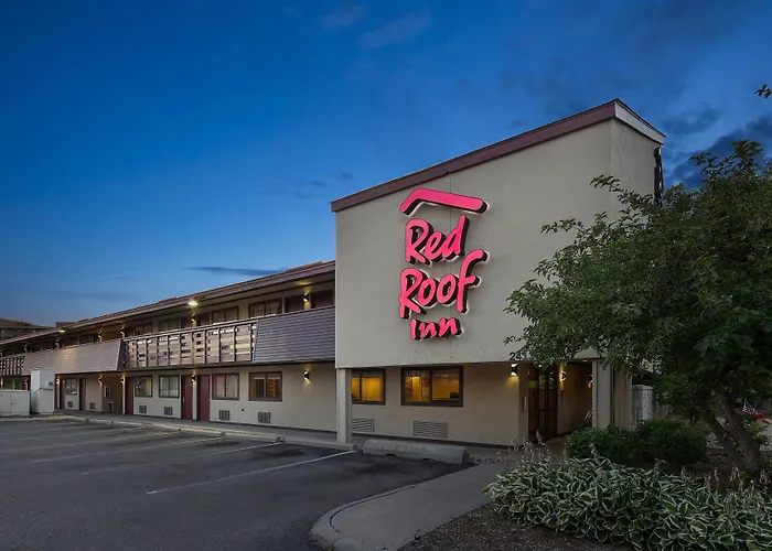Red Roof Inn Detroit - Dearborn-Greenfield Village