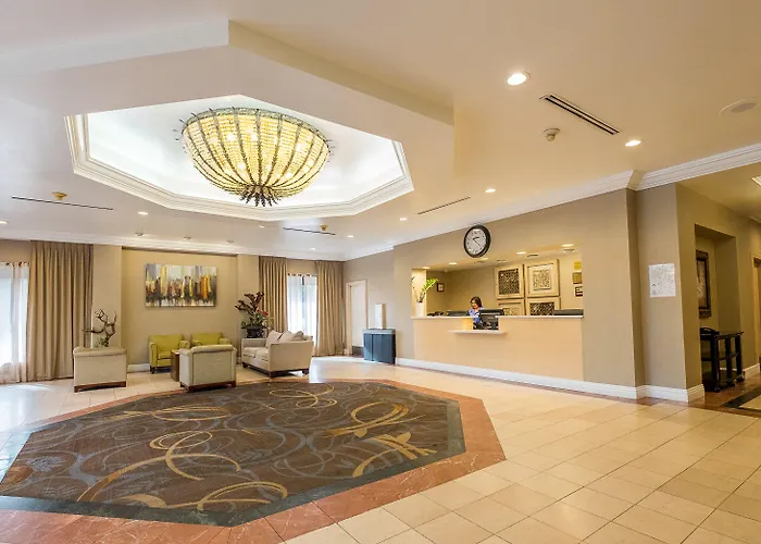 Howard Johnson By Wyndham Fullerton/Anaheim Conference Cntr